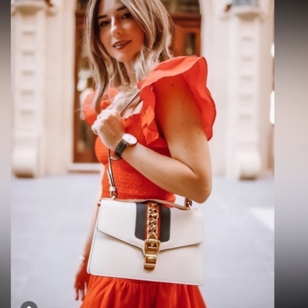 ZARA RUFFLES RED DRESS - Picture 3 of 7
